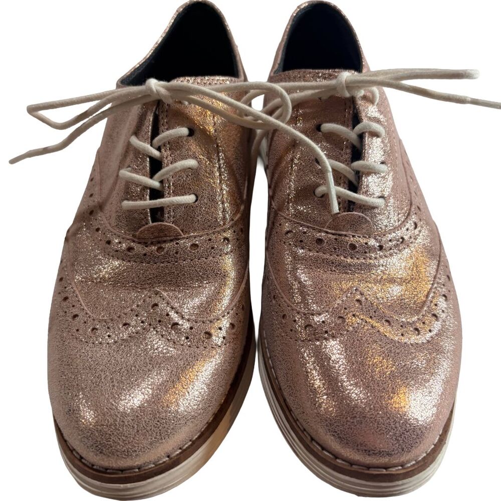Cole Haan OriginalGrand Wingtip Oxford Womens 7.5B Rose Gold Metallic Leather - Picture 2 of 10
